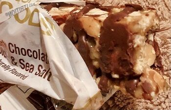 ダークチョコレートナッツ&海塩バー