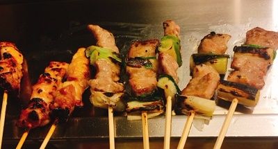 やきとりの名門 秋吉若どりと豚ロース串