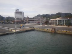 土庄港