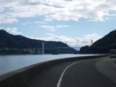 豊島大橋が見えてきた