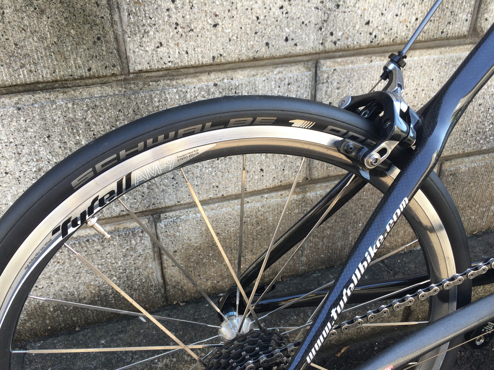 シュワルベ ワン Schwalbe One 451 を7か月使い 2 000キロ走ってみてのインプレッション サイクルガジェット ロードバイクが100倍楽しくなるブログ Powered By ライブドアブログ