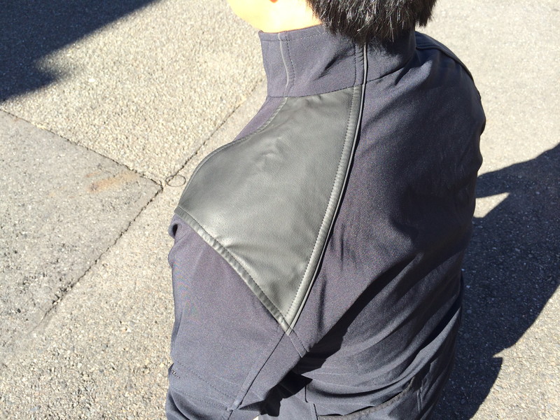Rapha の冬用アウター、『クラシックソフトシェルジャケット』の Rapha の冬用アウター、『クラシックソフトシェルジャケット』の