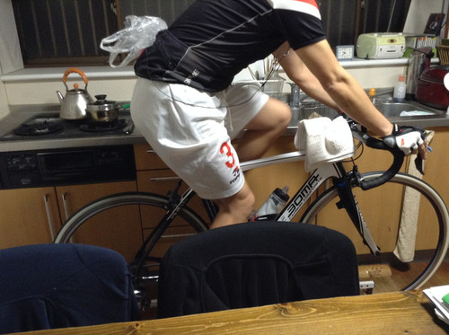 まさかの原因で三本ローラーから二度目の落車したyo O サイクルガジェット ロードバイクが100倍楽しくなるブログ Powered By ライブドアブログ