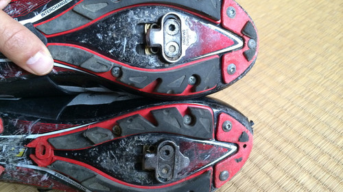 3年半使ったSPDシューズを交換することにしたが、買い替えまでに半年も 3年半使ったSPDシューズを交換することにしたが、買い替えまでに半年も