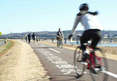 多摩川沿い自転車事故多発