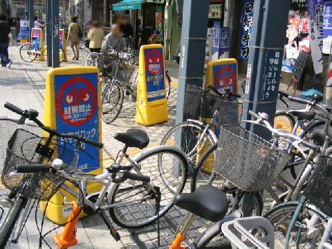 単なる模様になっていないか サイクルロード 自転車への道