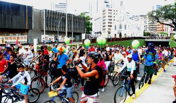 Bikes4Life, www.plataformaurbana.cl