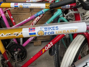 #BikesForUkraine