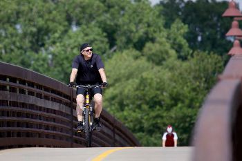 bike helmet rules