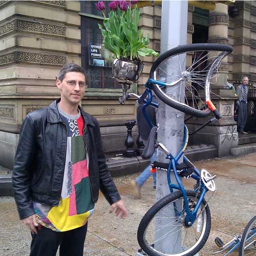 Twisted��Bicycle Planter, www.bernardklevickas.com