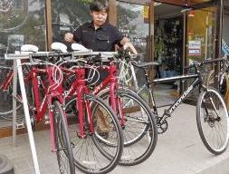 ��󥿥뼫ž�ֿ͵�