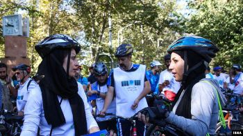 Iranian women