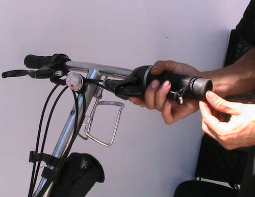 �ϥ�ɥ֥졼��