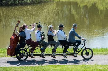 Orkiestra Na Dużym Rowerze