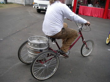 �ӥ�î���¼�