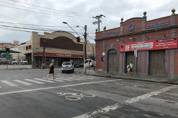 The Traffic Trade-Off