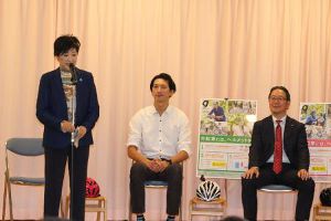 �������λ�