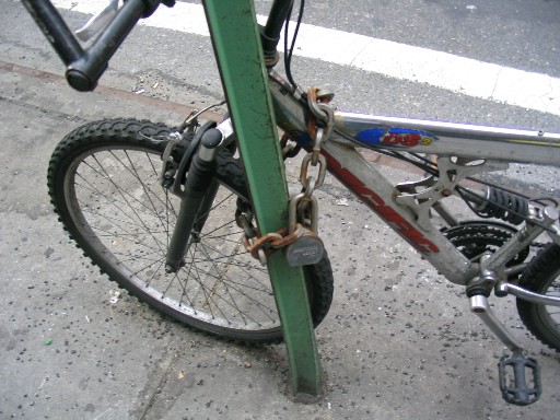 チェーン どこにかける 自転車