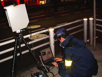 �絤�����к�