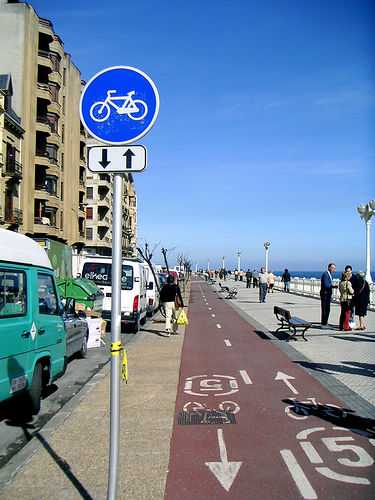 ���󥻥Х������ʥ��ڥ���ˤμ�ž�֥졼��Photo by freddy,licensed under the Creative Commons Attribution ShareAlike 3.0 Unported.