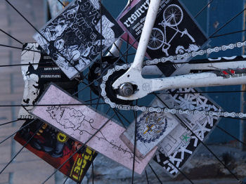 Spoke Card Photo by Ray Tracing,Creative Commons 3.0