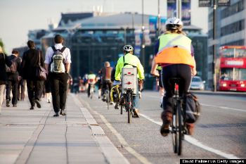 自転車インフラ、投資効果は無限? NPOに聞く「首都の争点」
