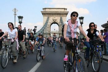 Critical Mass en Budapest