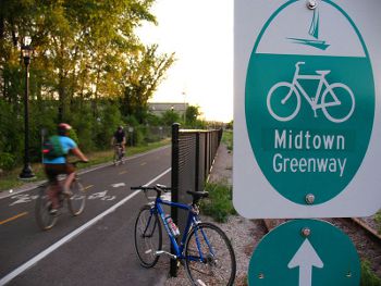 The Midtown Greenway in Minneapolis, Photo by Micah Taylor,licensed under the Creative Commons Attribution ShareAlike 3.0 Unported.