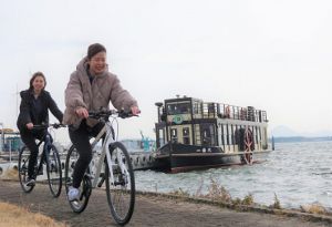 �������롼��