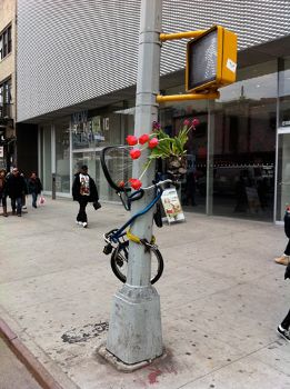 Twisted��Bicycle Planter, www.bernardklevickas.com