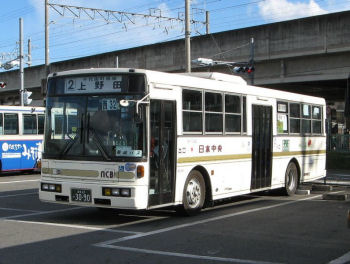 自転車が載せられる路線バス、Photo by Tokyodesert,licensed under the Creative Commons Attribution ShareAlike 3.0 Unported.