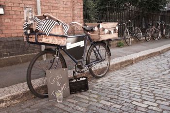 The Travelling Gin Co. , thetravellingginco.tumblr.com