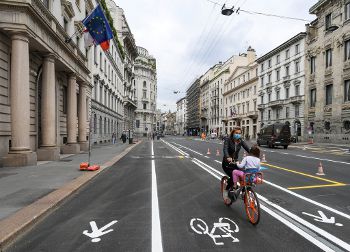 The Traffic Trade-Off