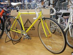 ����̿��