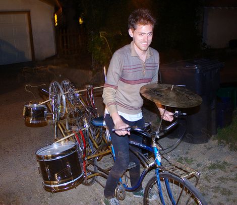 Drum Bike,��thehum.bostonbiker.org