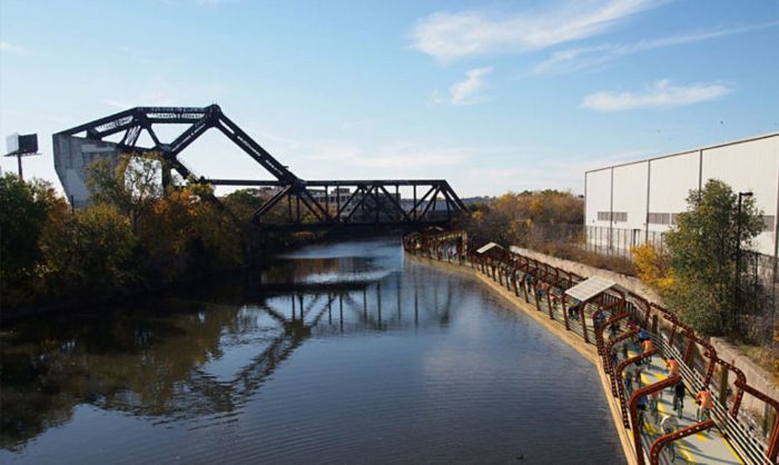 RiverRide floating pathway