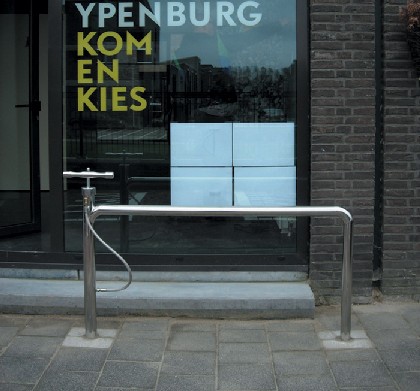 �ݥ���դ���