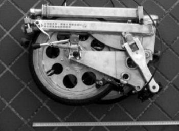 世界最小寸法に折りたためる自転車