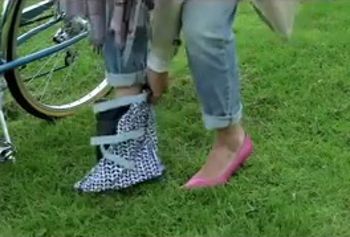BOOJEES overshoes