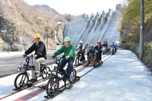 �졼��Х���