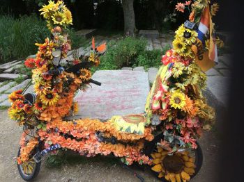 flowerbikeman