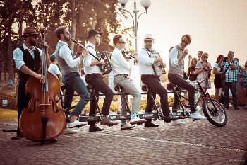 Orkiestra Na Dużym Rowerze
