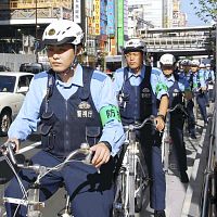 警官がお手本