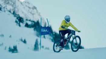 SNOW BIKE