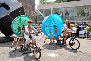 Cyclo-phone, cyclophone.carbonmade.com