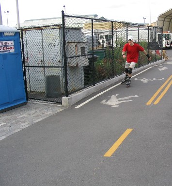 ����������