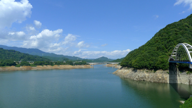 宮ヶ瀬湖