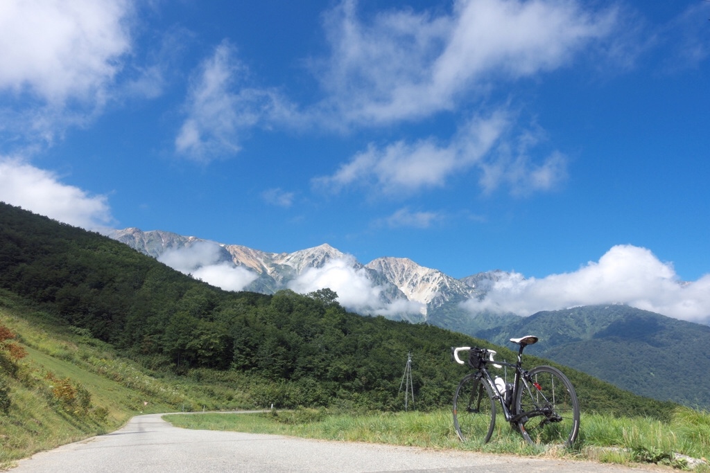 黒菱林道 小熊黒沢林道からの絶景 自転車百景 黒菱林道 小熊黒沢林道からの絶景 自転車百景