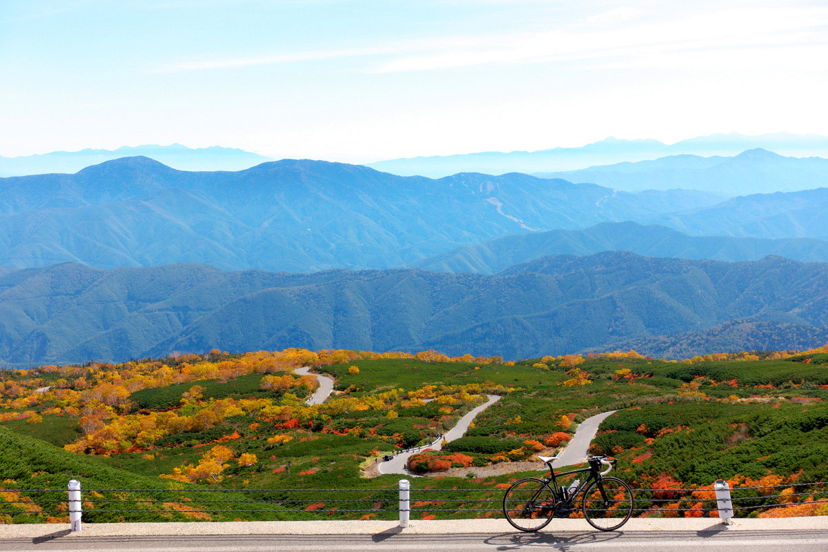 天空の紅葉絶景ロード 乗鞍エコーライン 自転車百景 天空の紅葉絶景ロード 乗鞍エコーライン 自転車百景