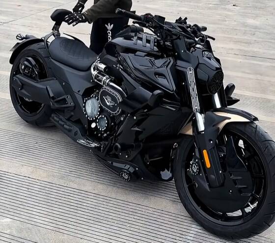 中国メーカーの大型バイクがこちらｗｗｗｗｗｗｗ